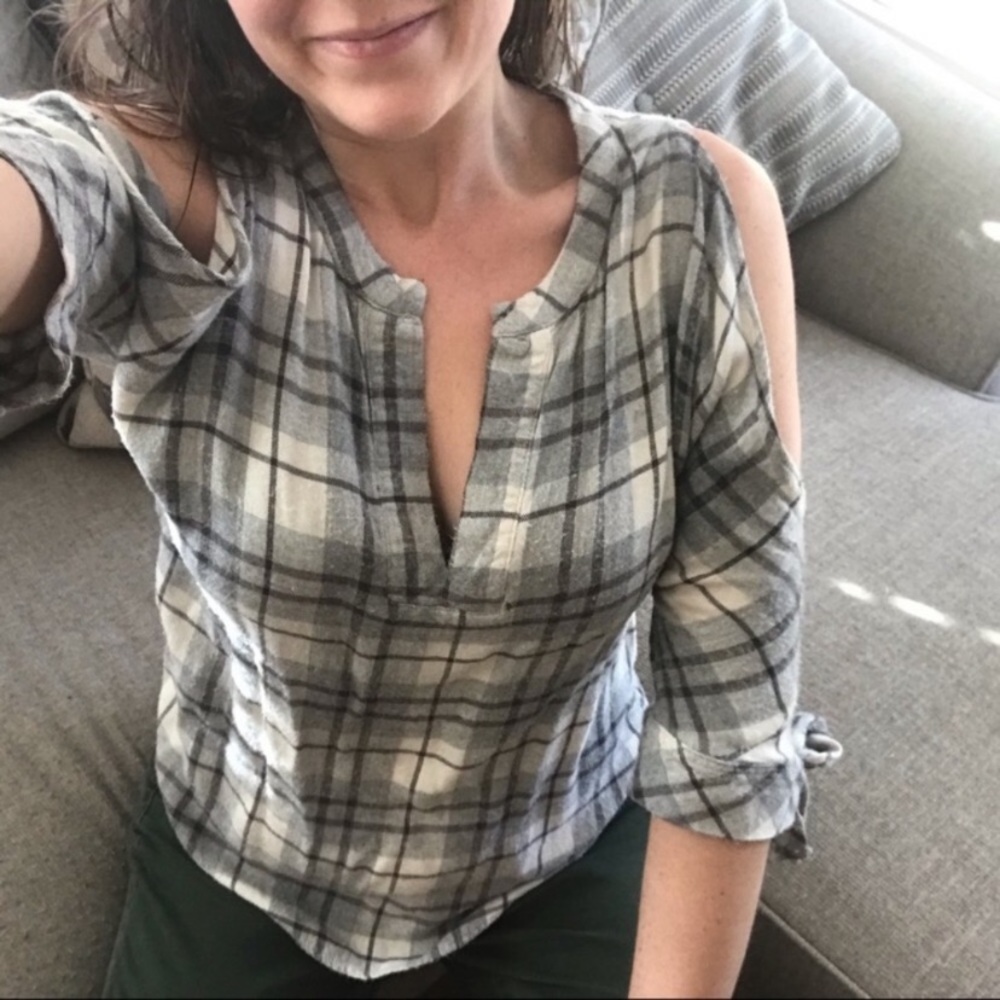 Francesca’s Blue Rain BF Plaid Cold Shoulder